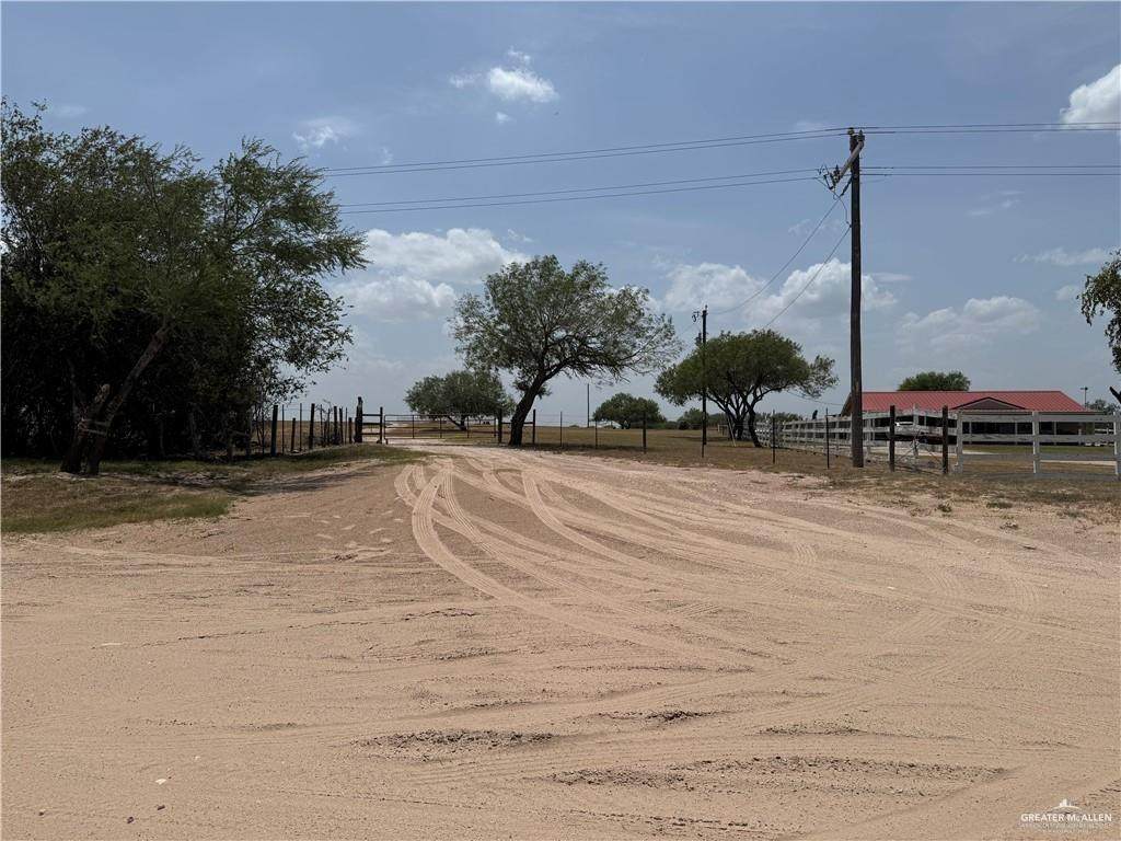 00 Cr 103 - Photo 1