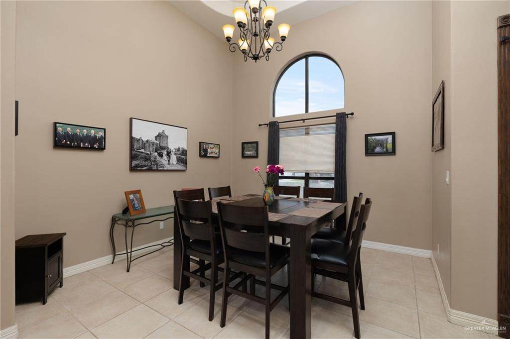 https://bt-photos.global.ssl.fastly.net/mcallen/orig_boomver_1_515200-2.jpg