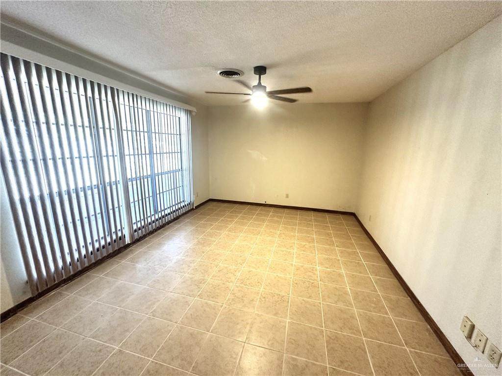 https://bt-photos.global.ssl.fastly.net/mcallen/orig_boomver_1_515530-2.jpg