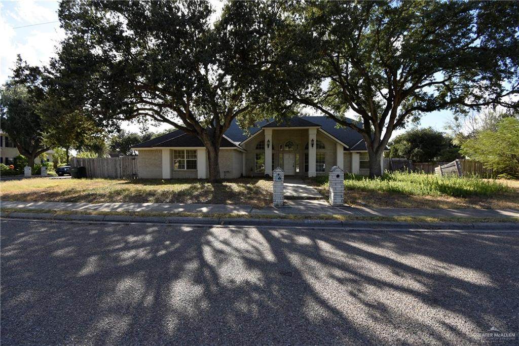 1308 Lincoln - Photo 1