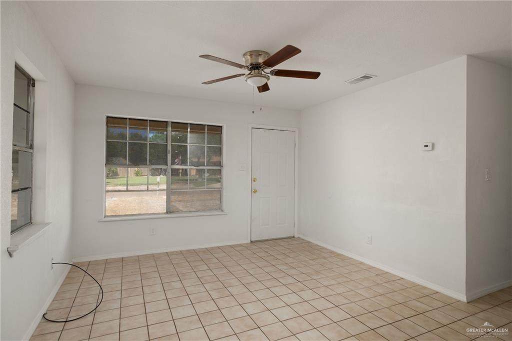 https://bt-photos.global.ssl.fastly.net/mcallen/orig_boomver_1_515661-2.jpg