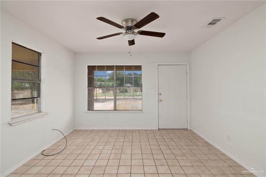 https://bt-photos.global.ssl.fastly.net/mcallen/orig_boomver_1_515661-2.jpg