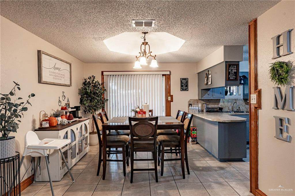 https://bt-photos.global.ssl.fastly.net/mcallen/orig_boomver_1_515739-2.jpg