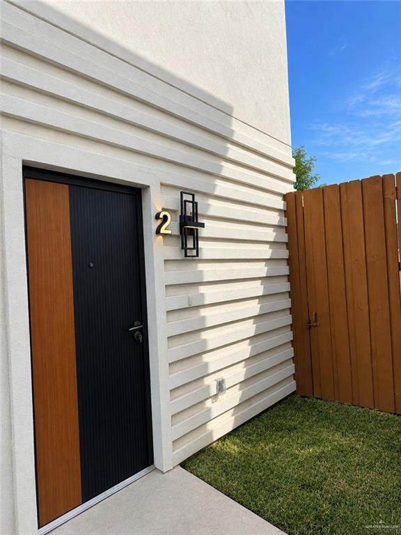 https://bt-photos.global.ssl.fastly.net/mcallen/orig_boomver_1_515740-2.jpg