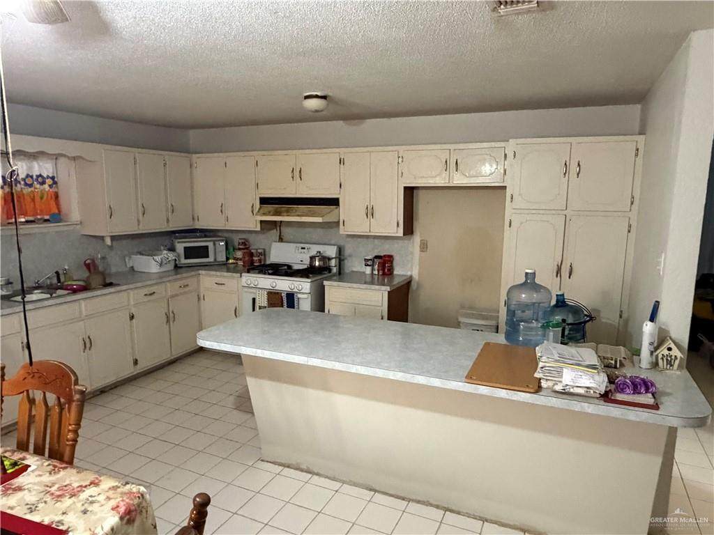 https://bt-photos.global.ssl.fastly.net/mcallen/orig_boomver_1_515757-2.jpg