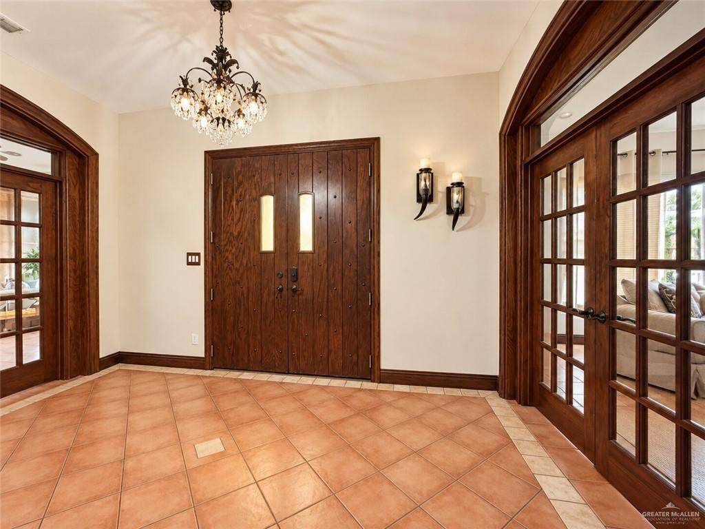 https://bt-photos.global.ssl.fastly.net/mcallen/orig_boomver_1_515945-2.jpg