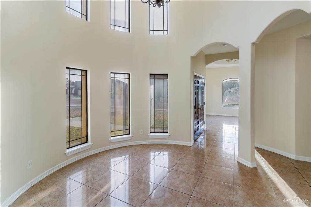 https://bt-photos.global.ssl.fastly.net/mcallen/orig_boomver_1_516034-2.jpg