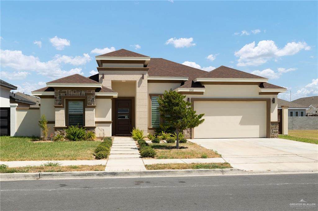 916 Brushfield - Photo 1
