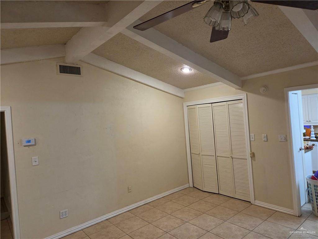 https://bt-photos.global.ssl.fastly.net/mcallen/orig_boomver_1_516100-2.jpg