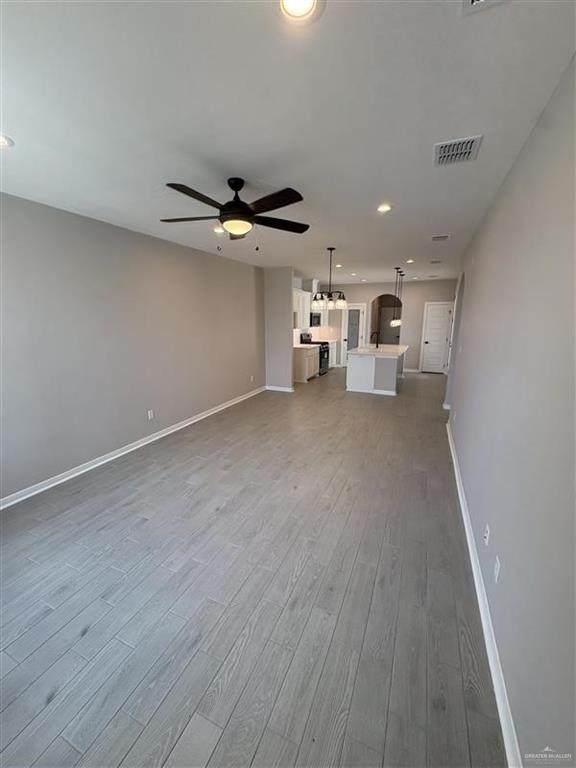 https://bt-photos.global.ssl.fastly.net/mcallen/orig_boomver_1_516357-2.jpg