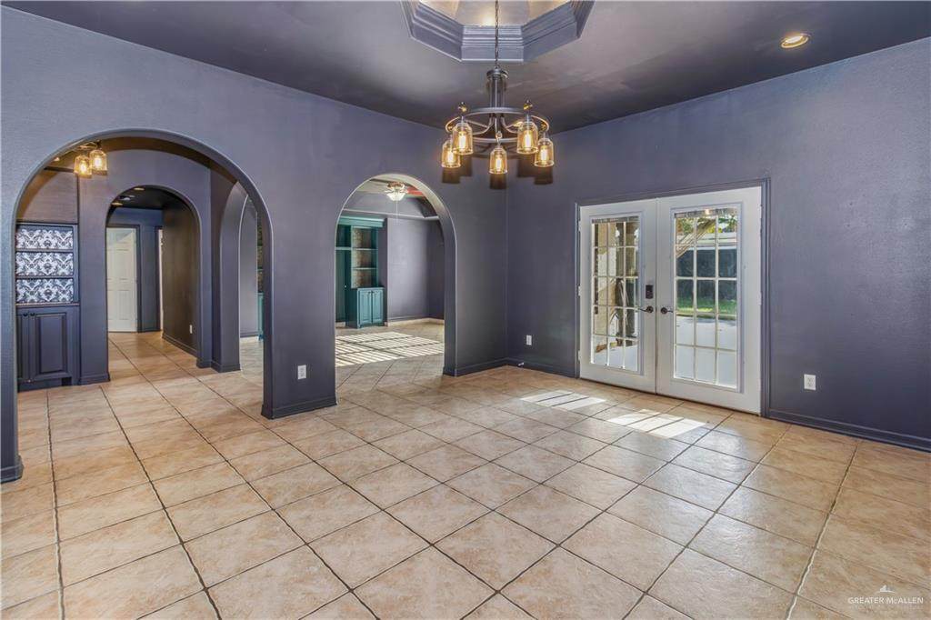 https://bt-photos.global.ssl.fastly.net/mcallen/orig_boomver_1_516457-2.jpg