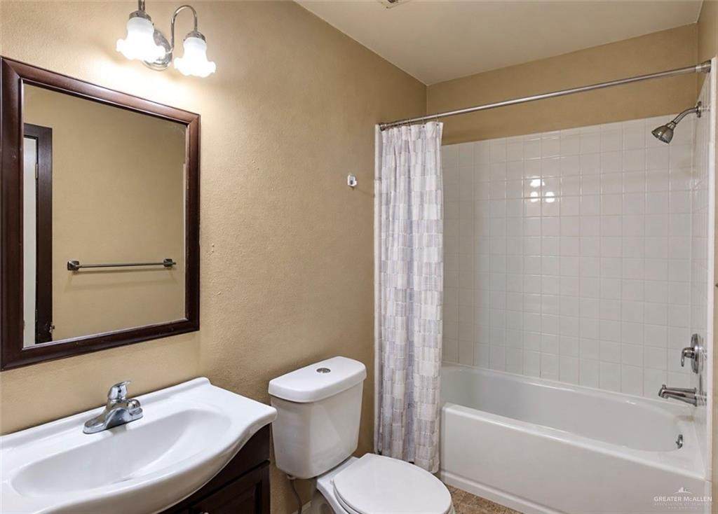 https://bt-photos.global.ssl.fastly.net/mcallen/orig_boomver_1_516629-2.jpg