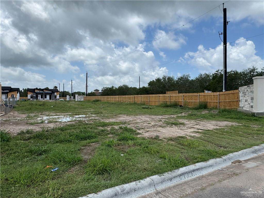https://bt-photos.global.ssl.fastly.net/mcallen/orig_boomver_1_516651-2.jpg