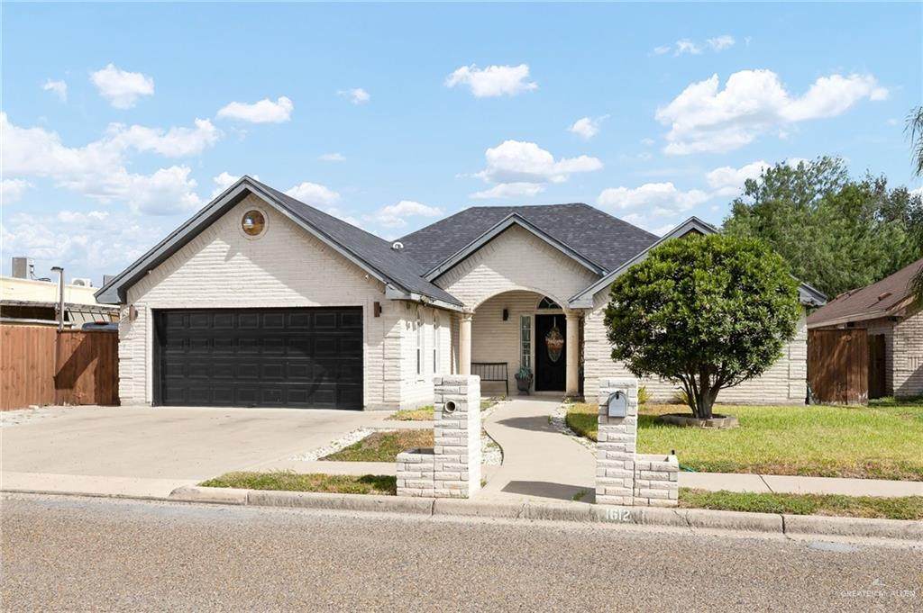 https://bt-photos.global.ssl.fastly.net/mcallen/orig_boomver_1_516655-2.jpg