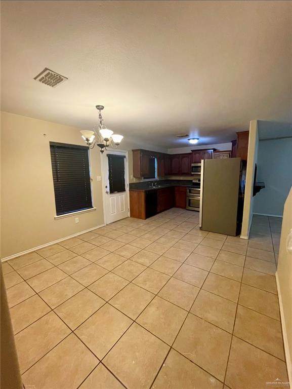 https://bt-photos.global.ssl.fastly.net/mcallen/orig_boomver_1_516753-2.jpg