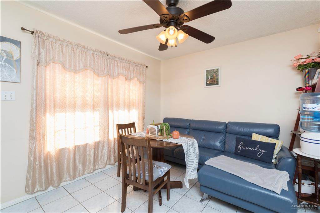 https://bt-photos.global.ssl.fastly.net/mcallen/orig_boomver_1_516786-2.jpg