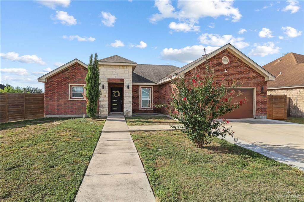 715 Delma - Photo 1