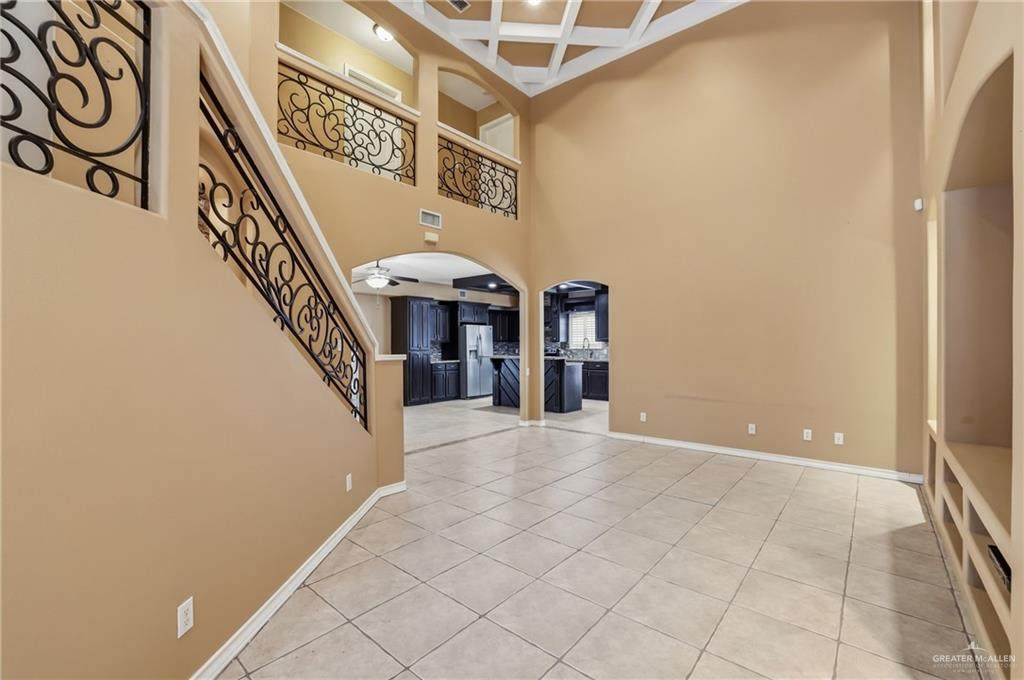 https://bt-photos.global.ssl.fastly.net/mcallen/orig_boomver_1_516890-2.jpg