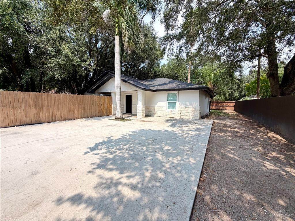 https://bt-photos.global.ssl.fastly.net/mcallen/orig_boomver_1_516964-2.jpg