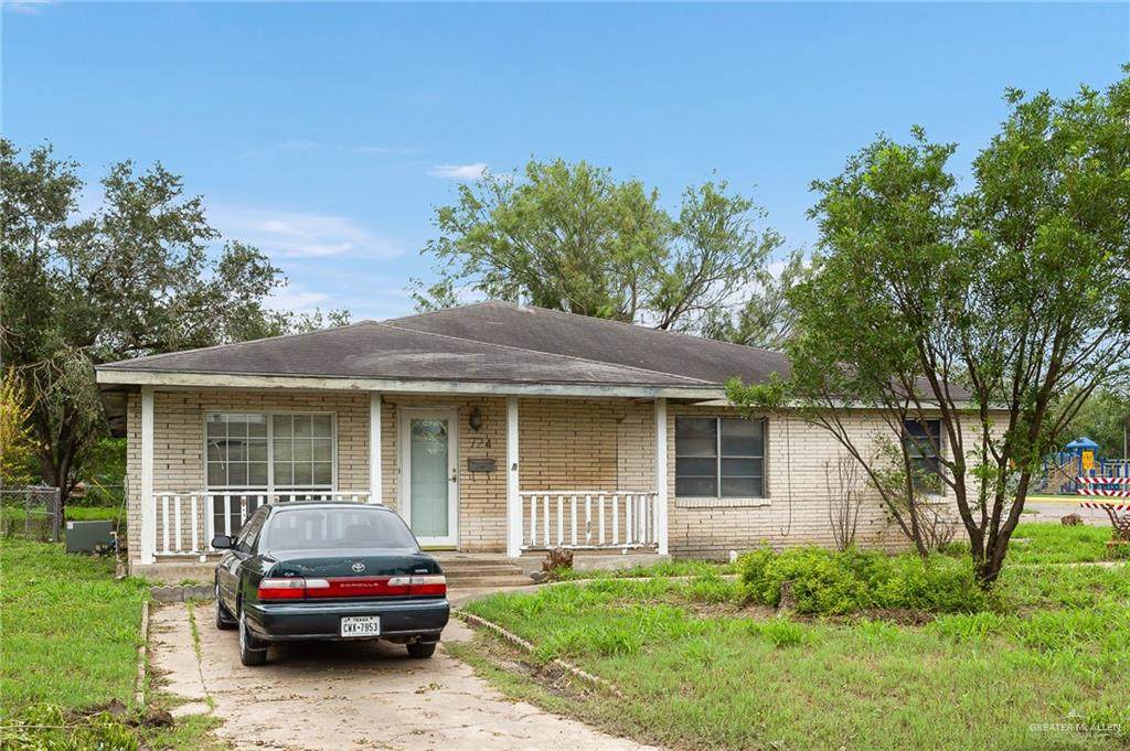 724 22nd Avenue - Photo 1