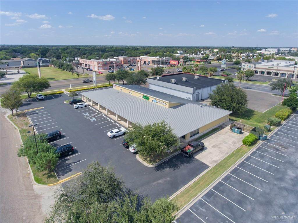 6400 10th Street - Photo 1