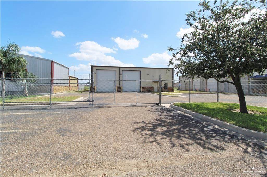 2813 Zinnia Avenue - Photo 1