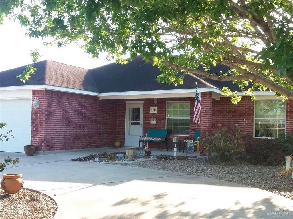 1924 Meadow Way Drive - Photo 1