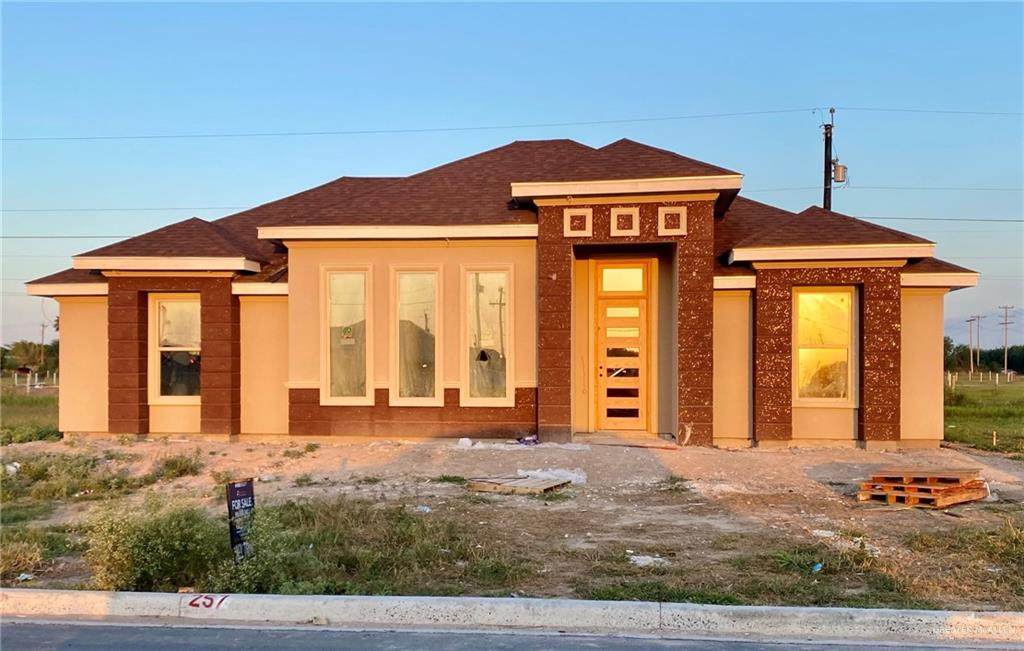 832 Whitewing - Photo 1