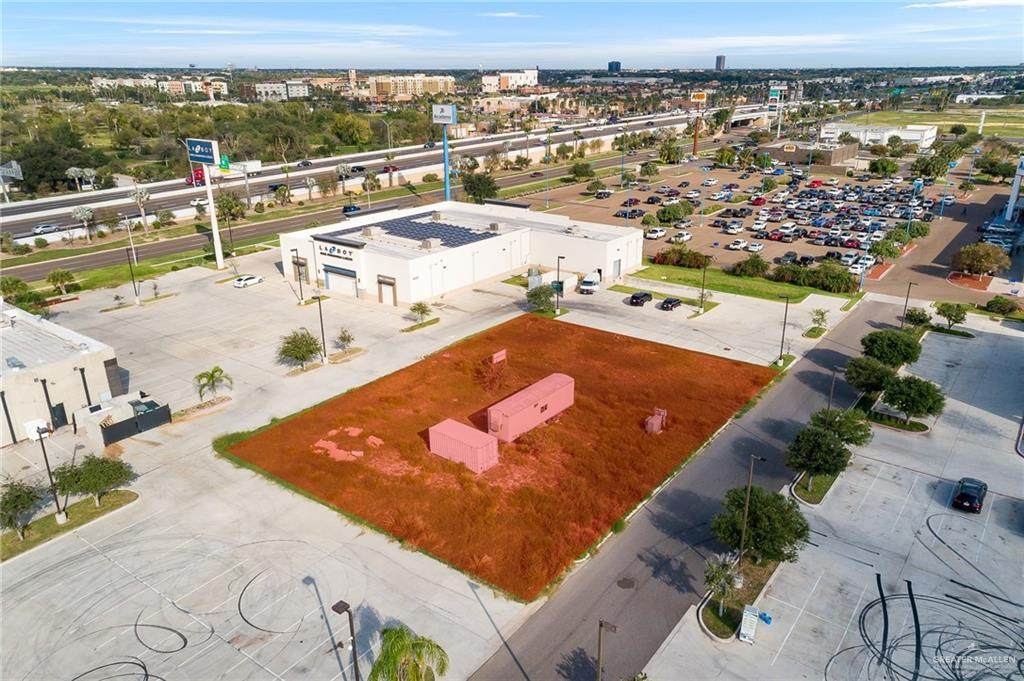 4029 Expressway 83 - Photo 1