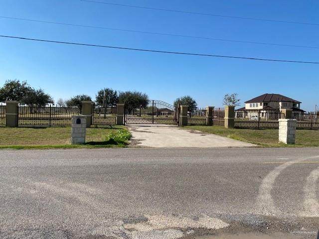 22203 Skinner - Photo 1