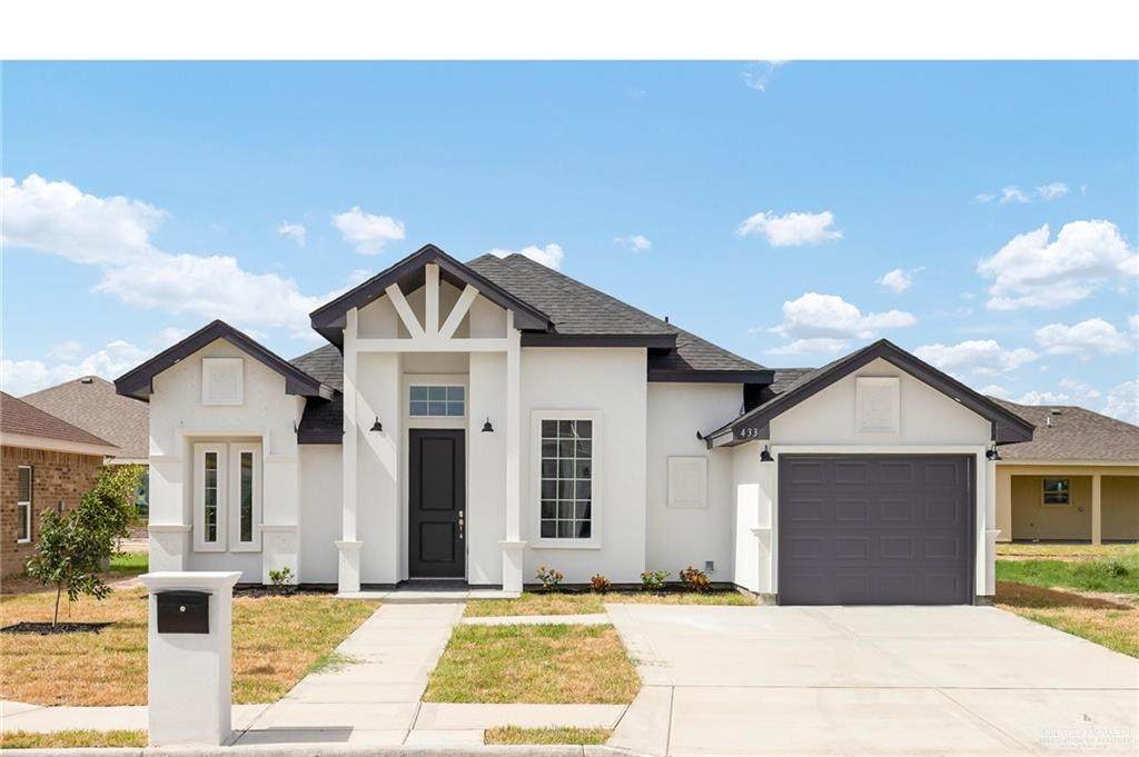 433 La Villita - Photo 1