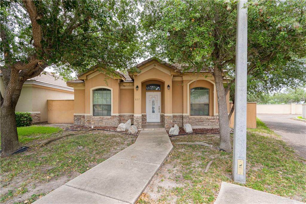637 Thornhill - Photo 1