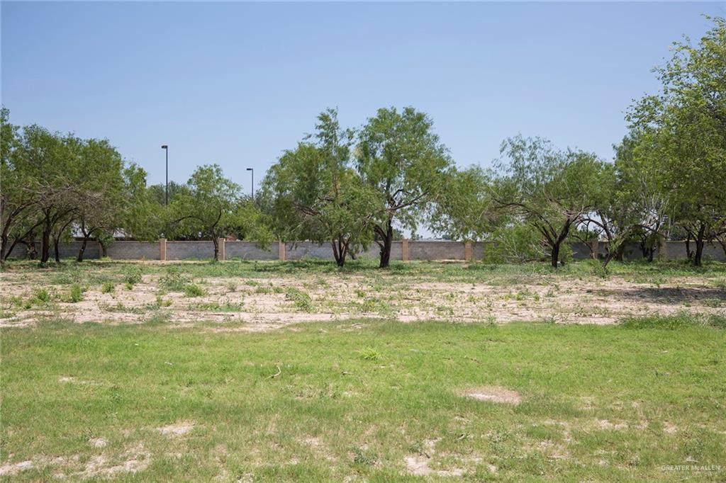 409 Yuma - Photo 1