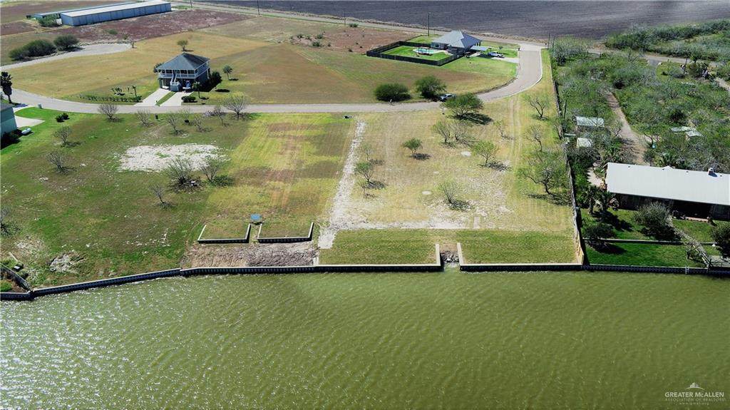 35171 Heron Cove - Photo 1