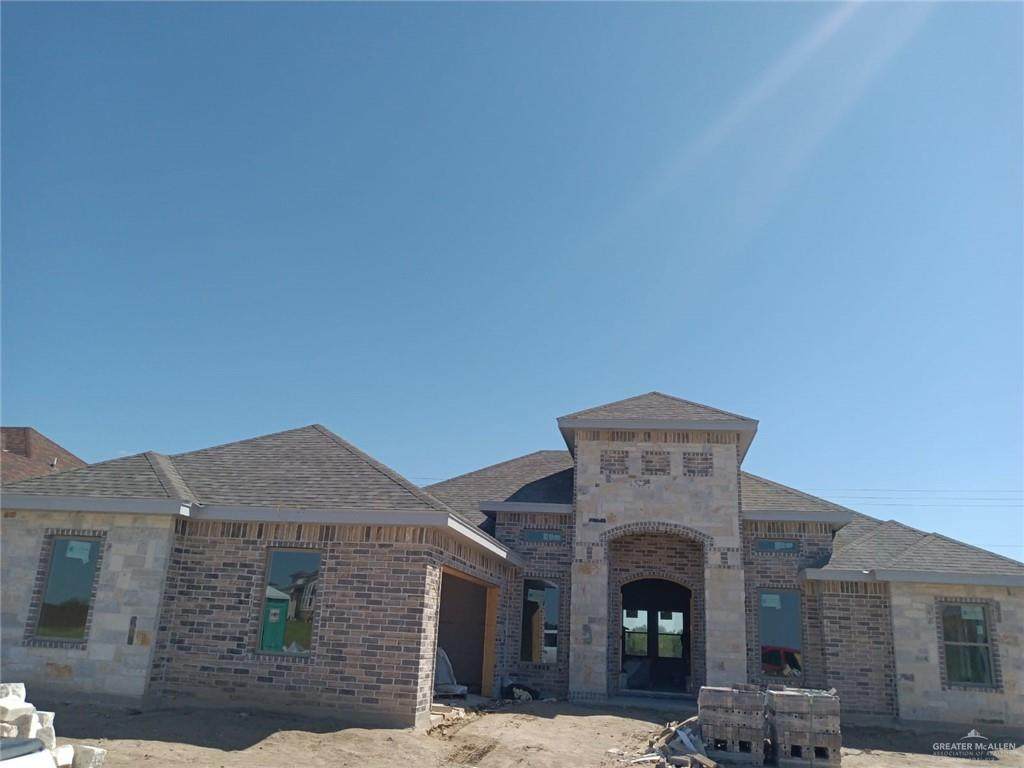 1018 Pinon - Photo 1