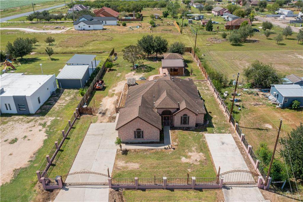 21019 Uresti - Photo 1