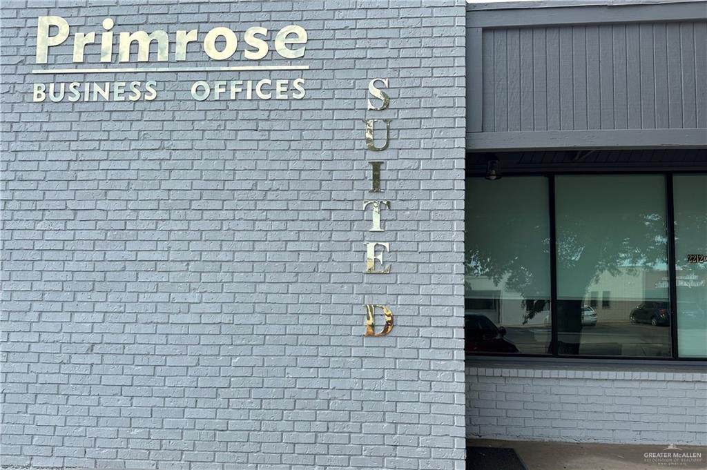 2212 Primrose - Photo 1