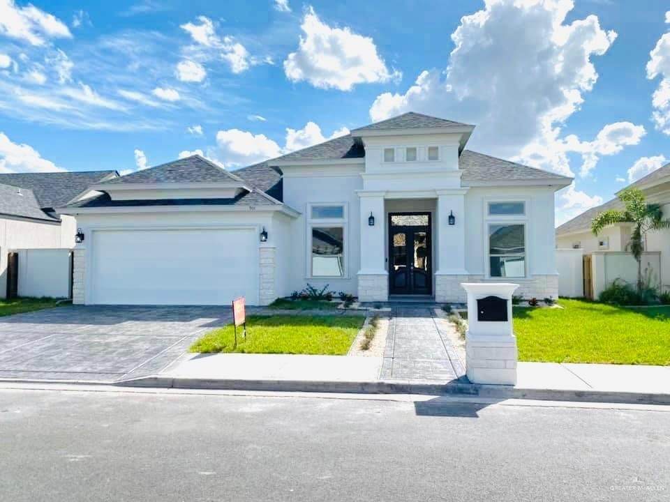 901 Cheyenne - Photo 1