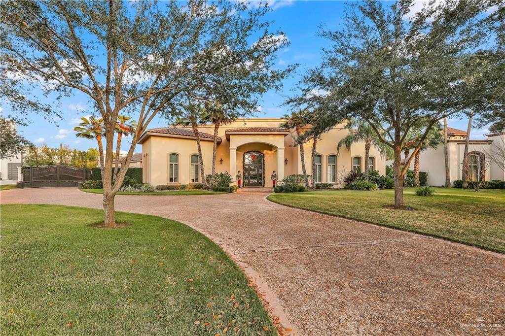 3600 Oakwood - Photo 1