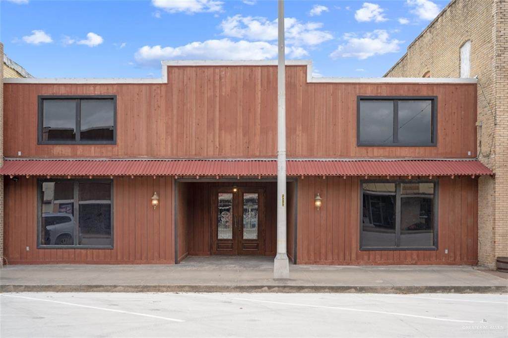 221 Kleberg - Photo 1