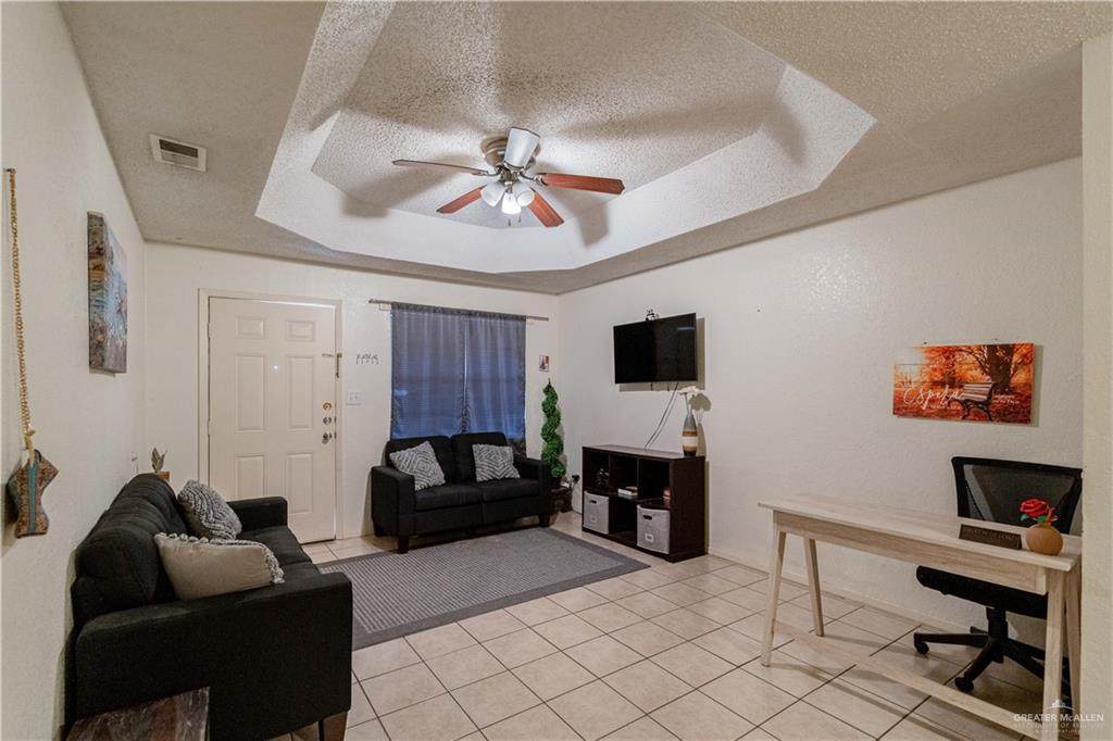 https://bt-photos.global.ssl.fastly.net/mcallen/orig_boomver_3_447721-2.jpg