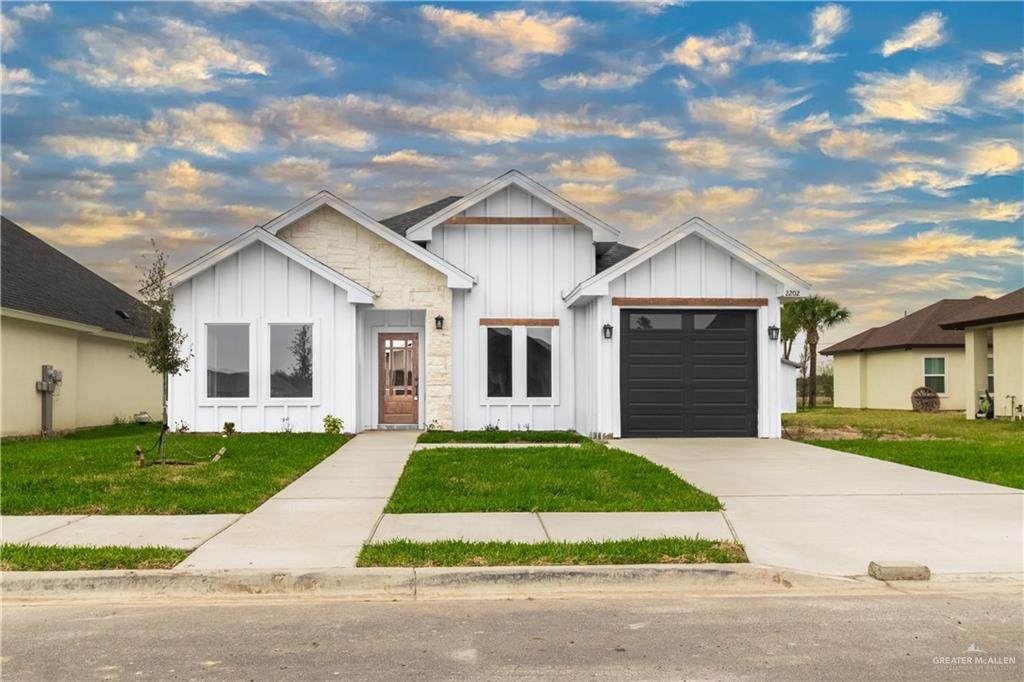 2202 San Charbel - Photo 1