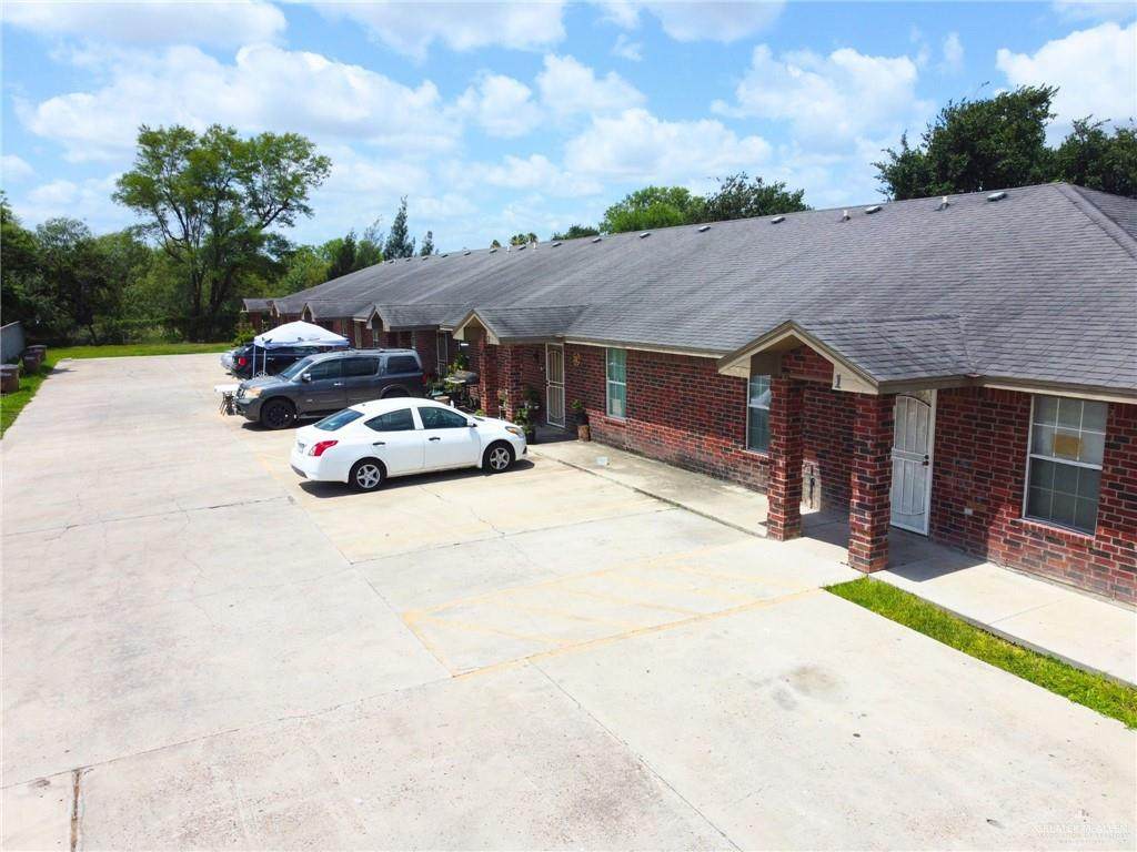 905 South - Photo 1