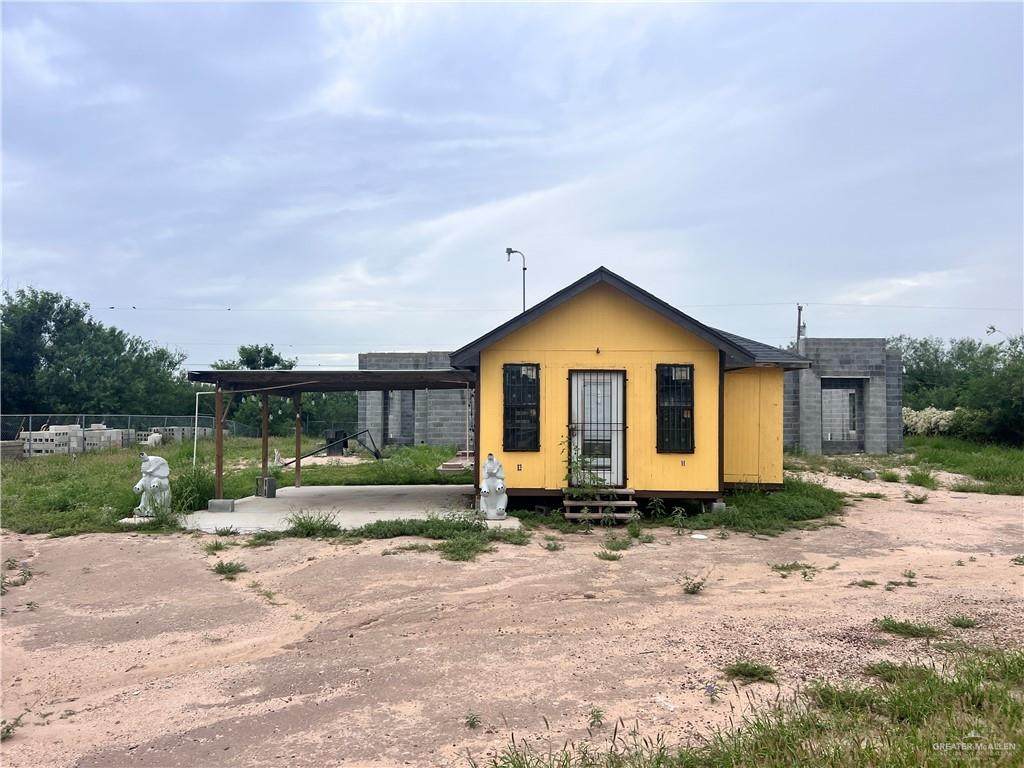 16606 Date Palm - Photo 1