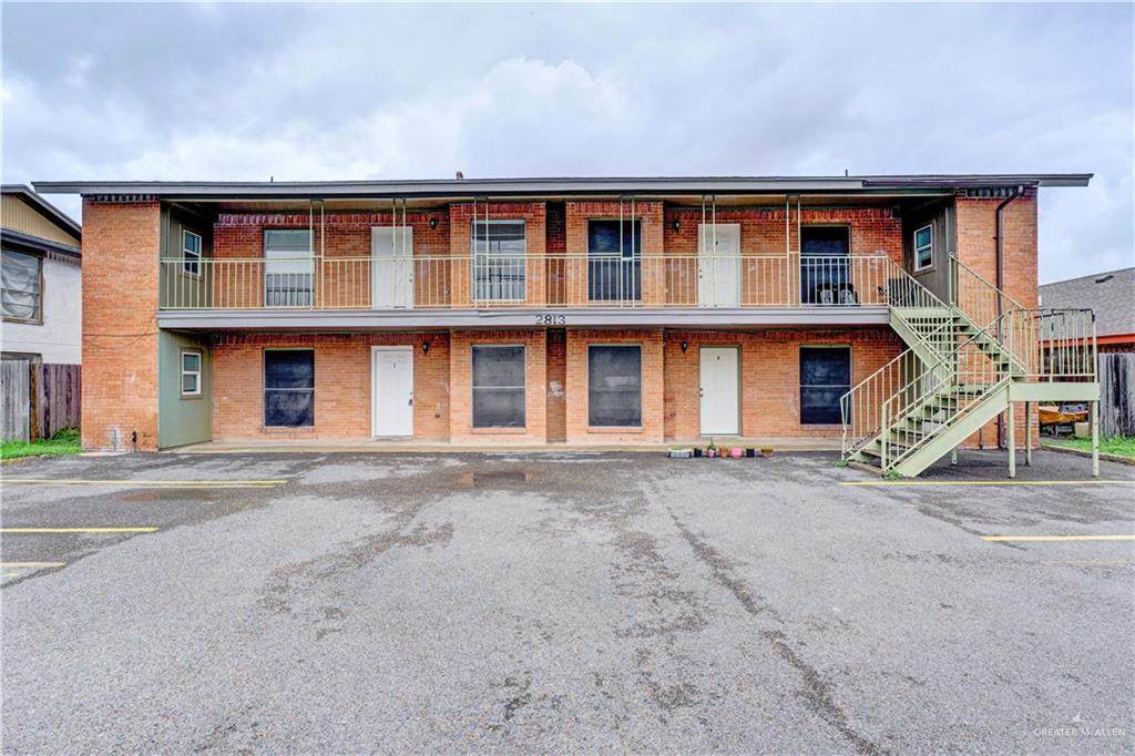 2813 32nd - Photo 1