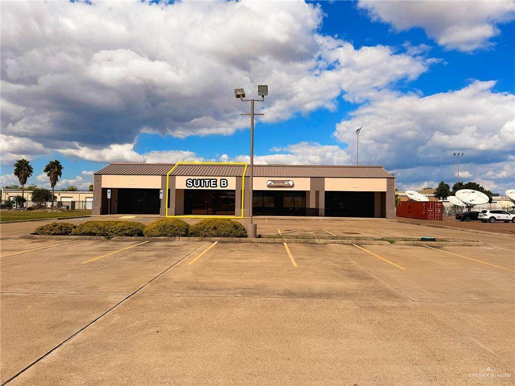 1401 Hackberry - Photo 1