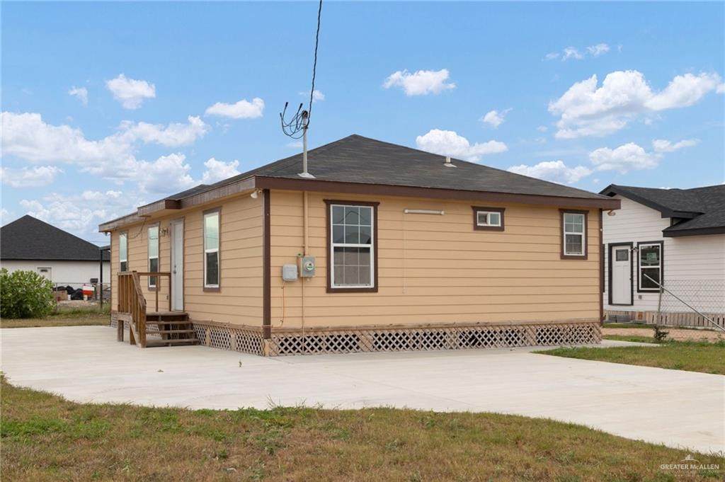 5437 Chesnee - Photo 1