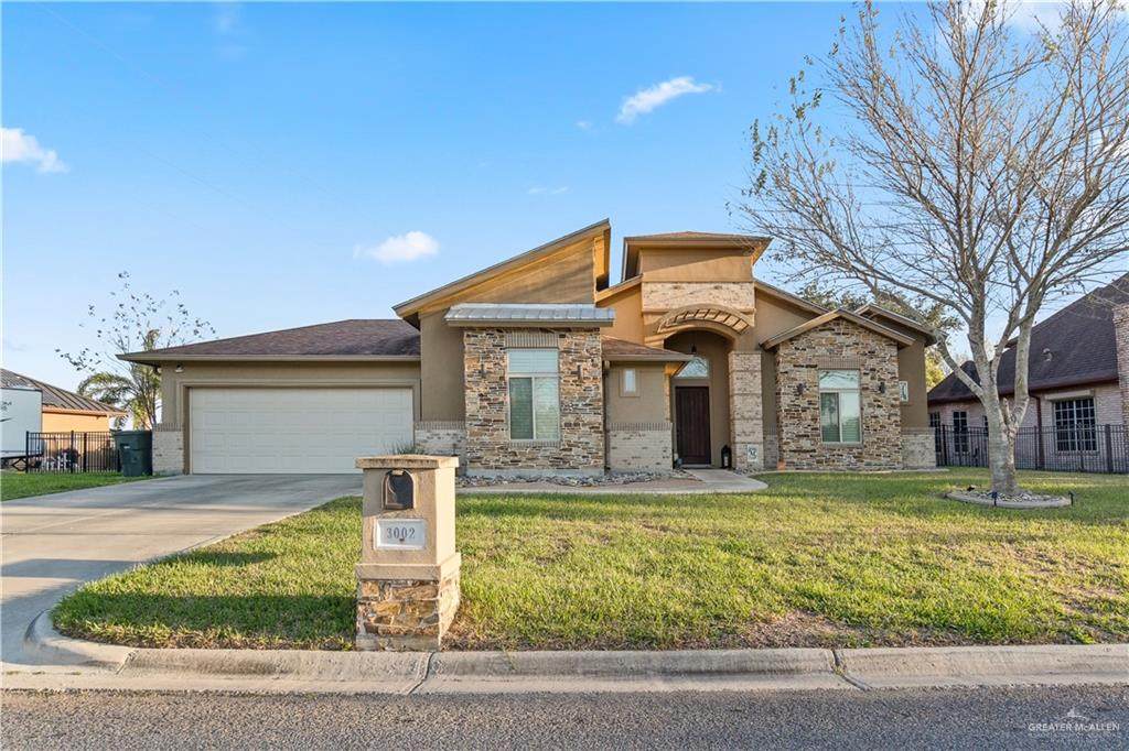 3002 Pinehurst - Photo 1