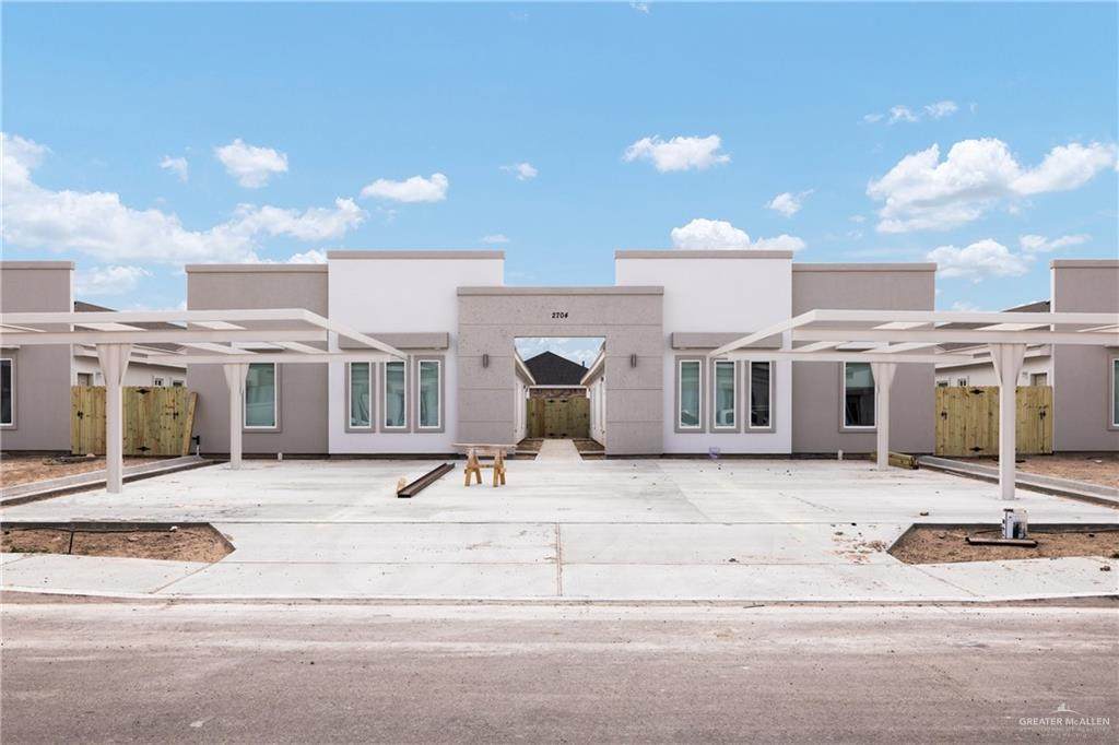 2704 Harrison - Photo 1