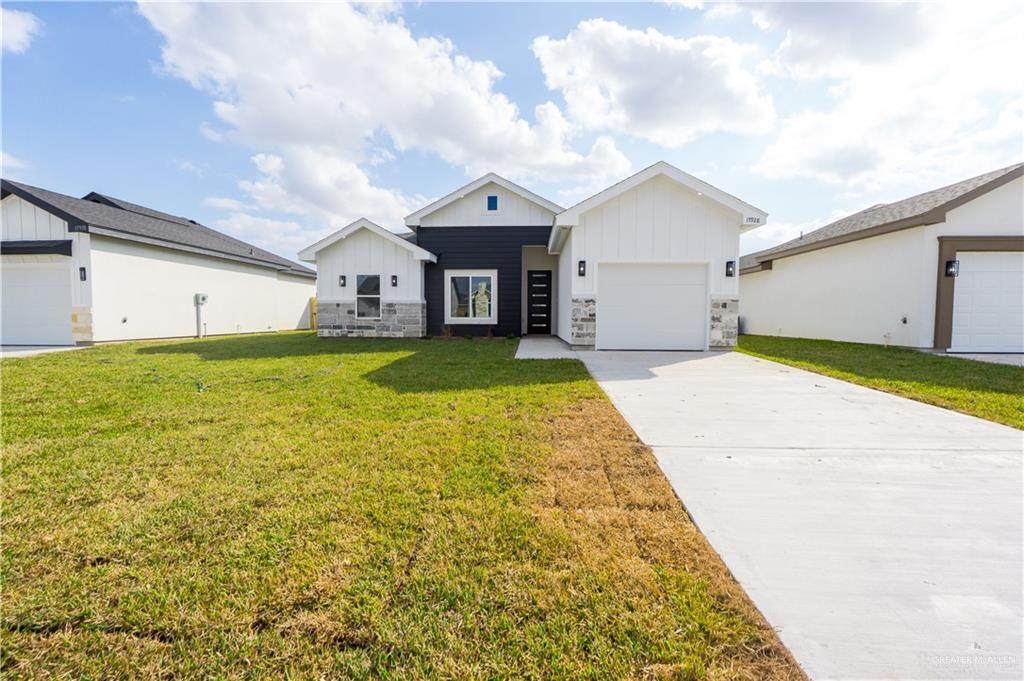 17928 Redwood - Photo 1